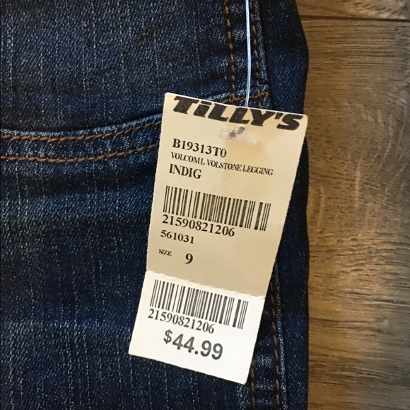 Volcom  Jeans Volstone Legging Fit - Picture 2 of 5